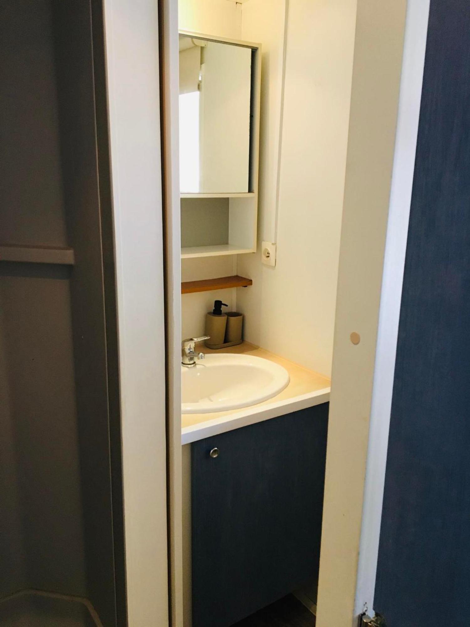 Mobil-Home Avec Grand Jardin Sérignan Extérieur photo